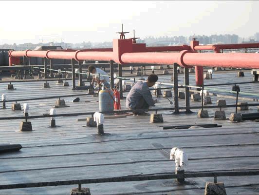 吴中漏水危及建筑安全,防水不可小觑,重要的事情说三遍